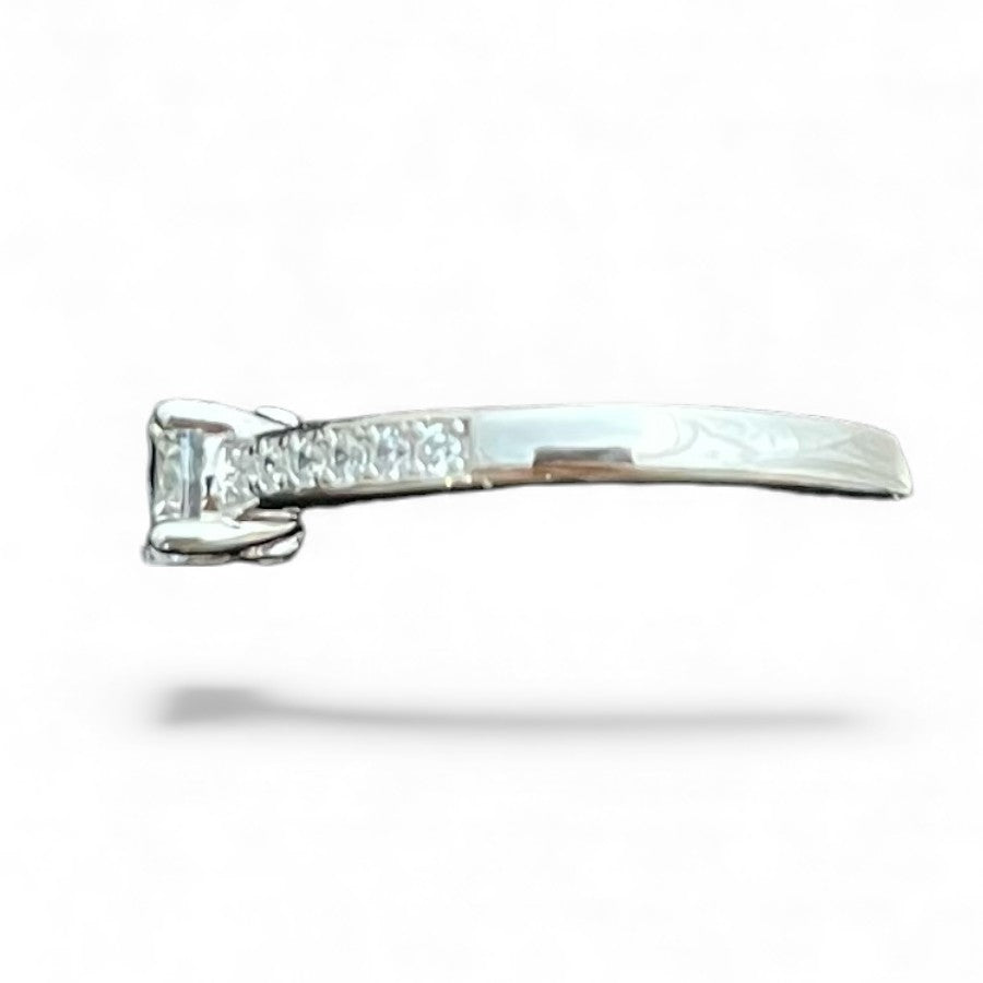 Sterling Silver Ring CZ Stone RCZ928