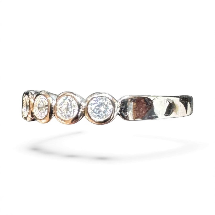 Sterling Silver Ring CZ Stone RCZ940
