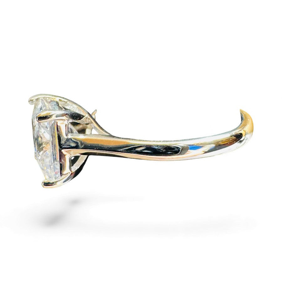 Sterling Silver Ring Round CZ Stone RCZD524