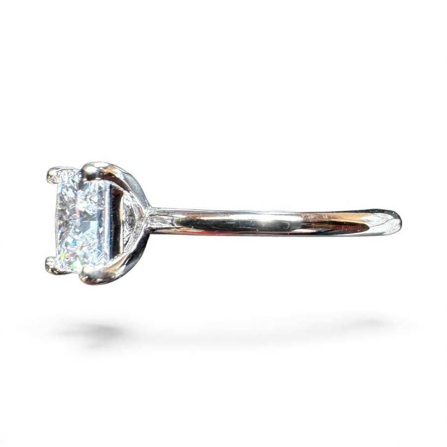 Sterling Silver Ring CZ Stone RCZD538