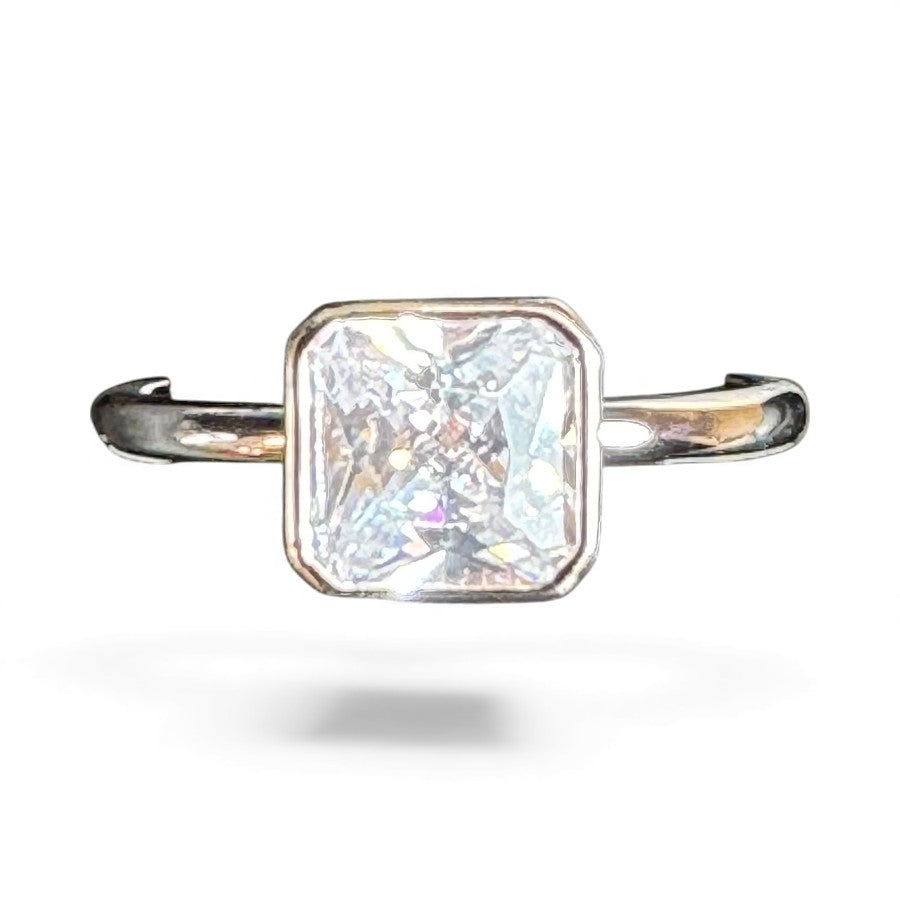 Sterling Silver Ring Round CZ Stone RCZD542